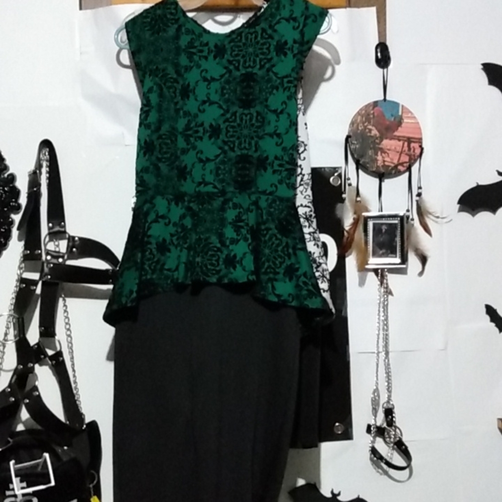 Iris formal green velvet dress corp goth